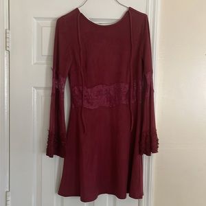 Romeo + Juliet couture bell sleeve with lace blouse suede feeling